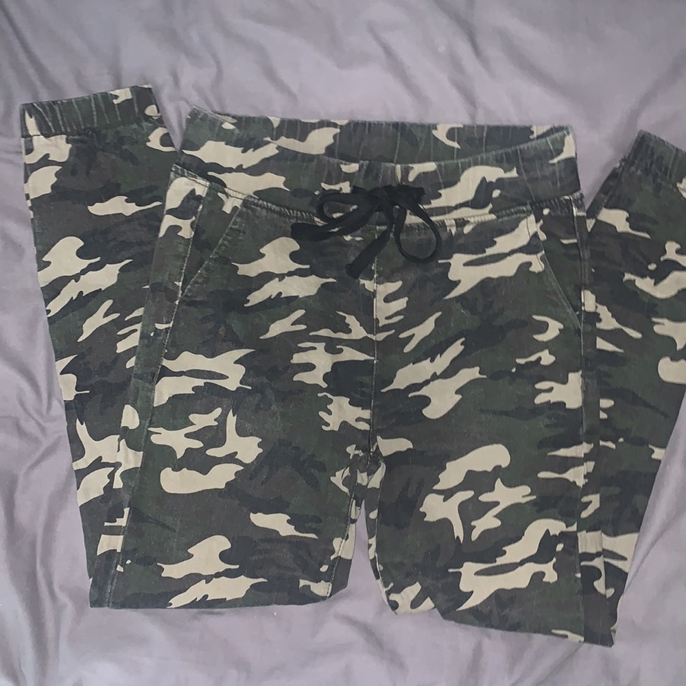 Green Camo cargo joggers